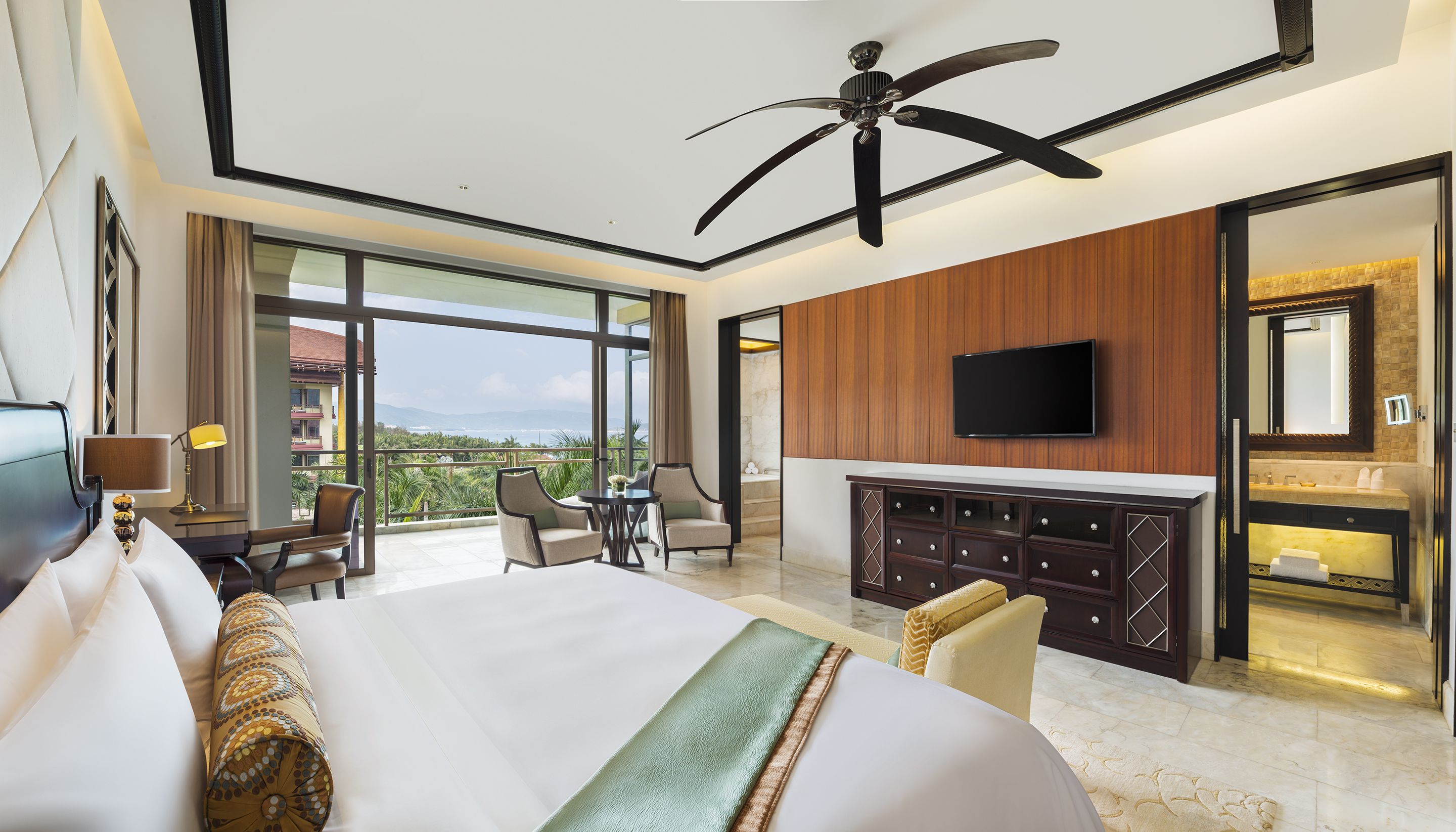 Delux Ocean King_crop